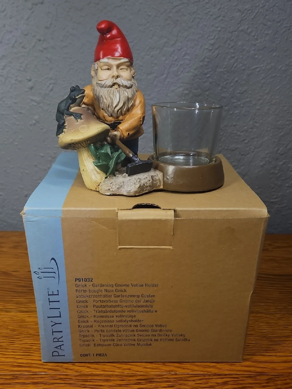 Partylite Gnick Garden Gnome Votive Holder - Picture 2 of 7